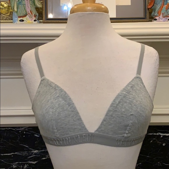 Calvin Klein grey bralette - Picture 1 of 3